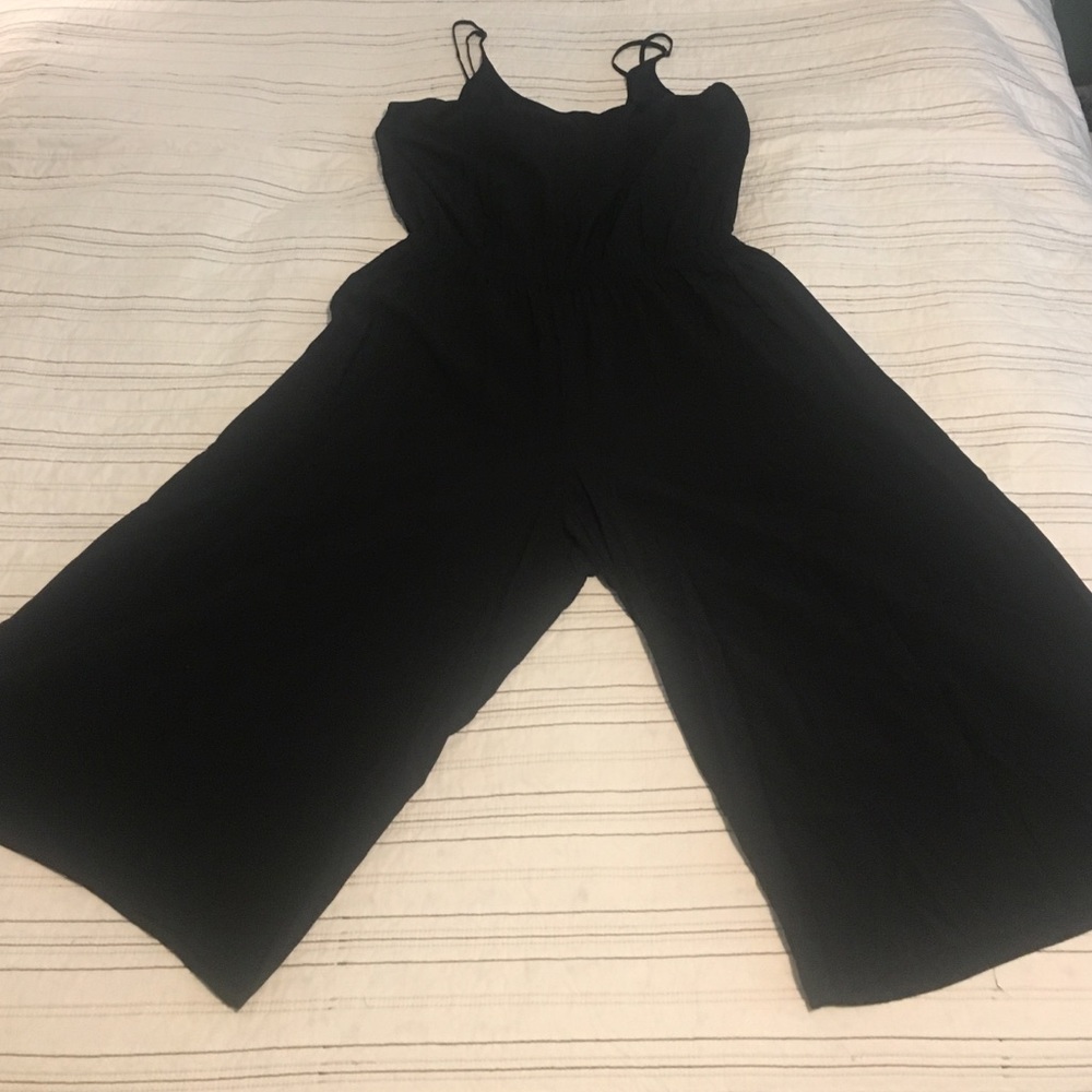Lightweight cropped jumpsuit